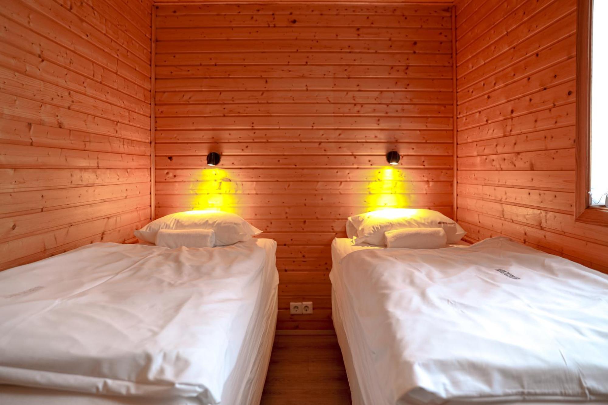 Akureyri Cottages Bagian luar foto