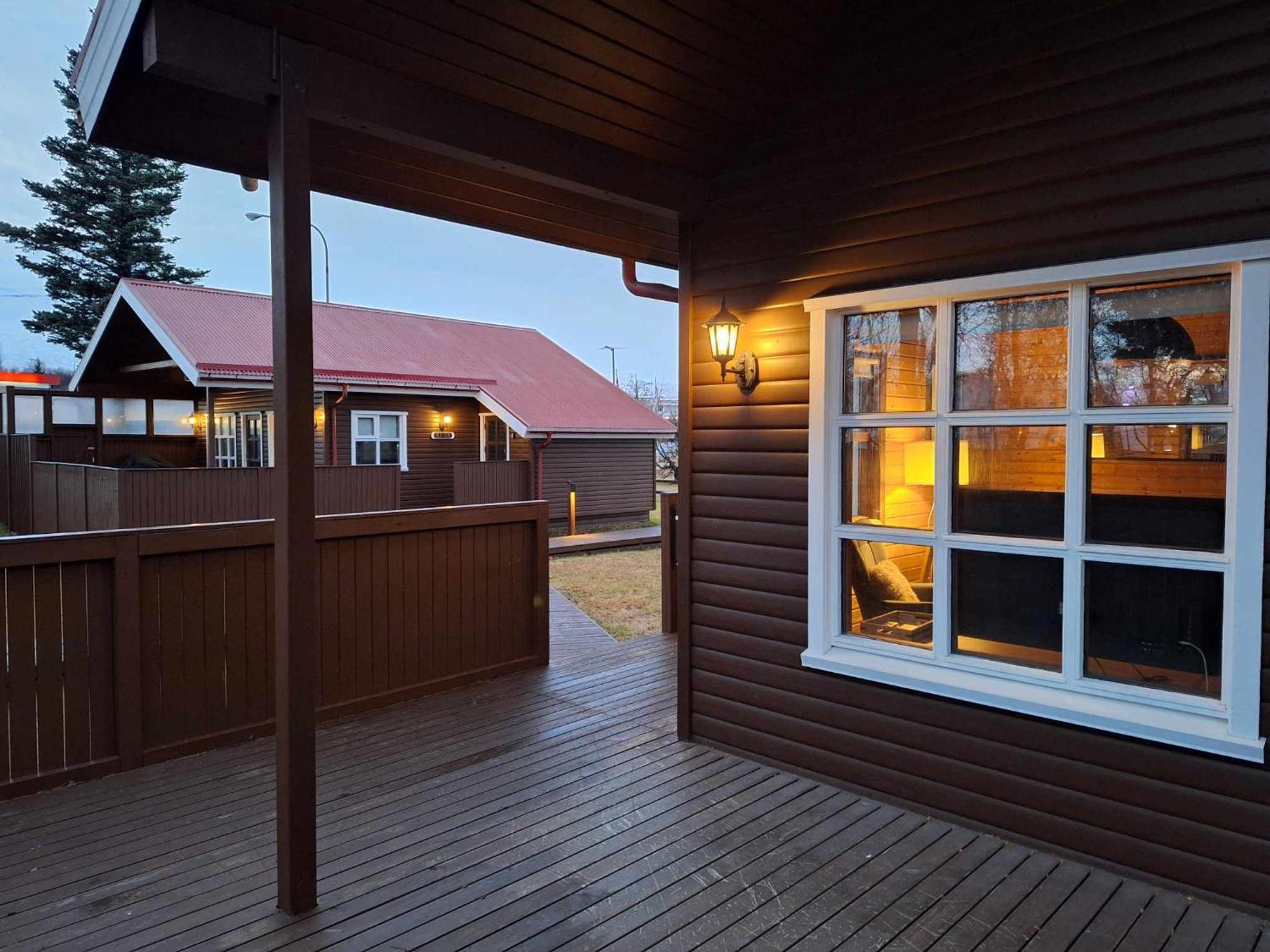 Akureyri Cottages Bagian luar foto